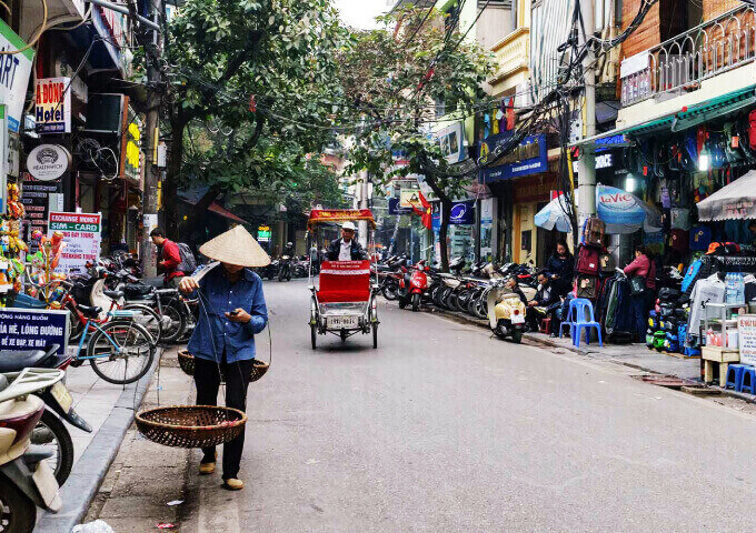 shops-in-old-quarter